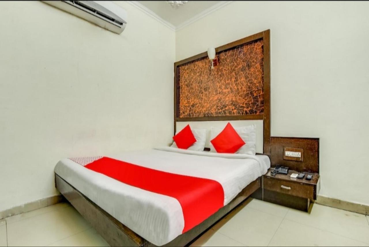 Hotel Star Palace New Delhi Ngoại thất bức ảnh